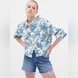 NWTGap × LoveShackFancy Organic Cotton Cropped Shirt